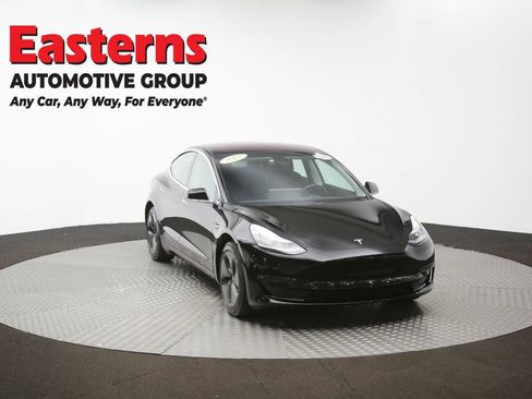 Used 2019 Tesla Model 3 Standard Range Plus image 49