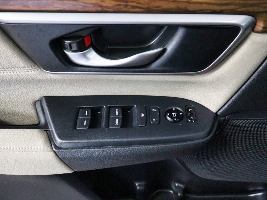 Used 2018 Honda CR-V EX image 47