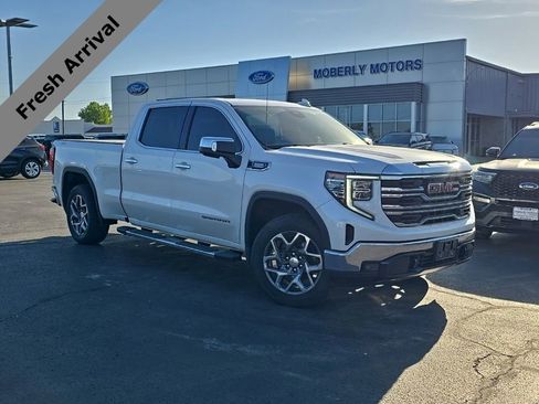 Used 2023 GMC Sierra 1500 SLT w/ SLT Convenience Package AWD/4WD image 1