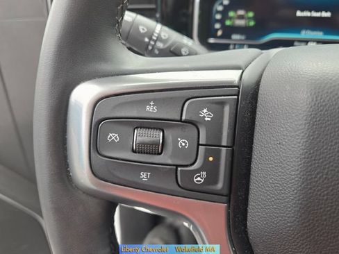 Used 2025 Chevrolet Silverado 1500 LT AWD/4WD image 20
