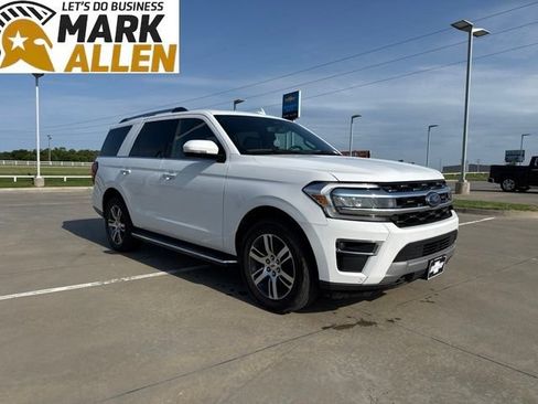 Used 2023 Ford Expedition Limited AWD/4WD image 1