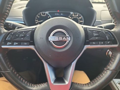 Used 2024 Nissan Altima 2.5 SR image 18