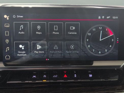 Used 2024 GMC Sierra 1500 Elevation AWD/4WD image 13
