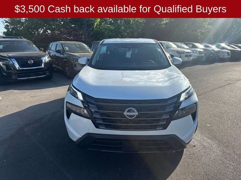 New 2026 Nissan Rogue SV w/ Cold Weather Package FWD image 10