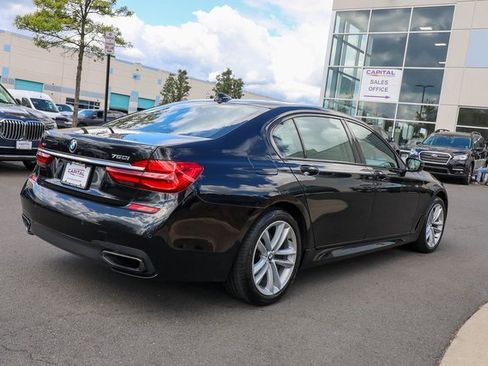 Used 2017 BMW 750i xDrive image 26