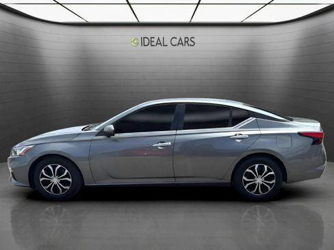 Used 2022 Nissan Altima 2.5 S FWD image 11