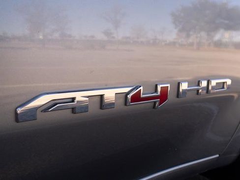 Used 2026 GMC Sierra 2500 AT4 image 43