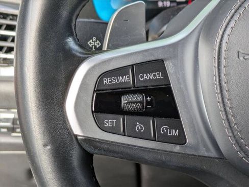 Used 2021 BMW X5 xDrive40i w/ M Sport Package image 11