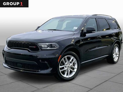 Used 2024 Dodge Durango GT image 1