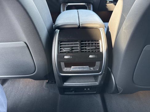 Used 2025 BMW X5 xDrive50e w/ Parking Assistance Package image 13