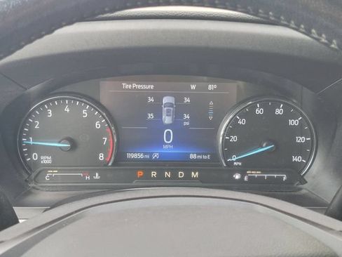 Used 2020 Ford Explorer XLT w/ Equipment Group 202A AWD/4WD image 14