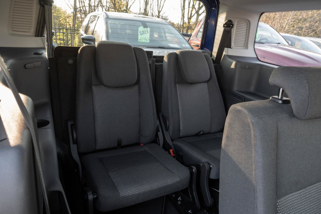 Used 2018 Ford Transit Connect XL FWD image 32