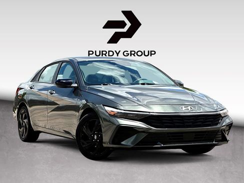 Used 2026 Hyundai Elantra Sport FWD image 1