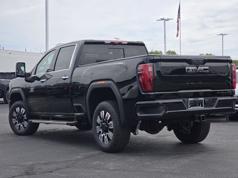 New 2026 GMC Sierra 3500 Denali w/ Denali Reserve Package AWD/4WD image 25