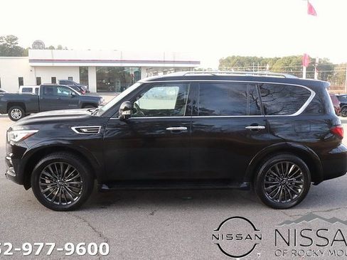 Used 2024 INFINITI QX80 Sensory image 4