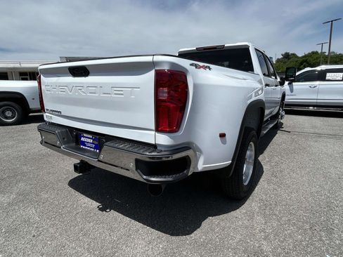 New 2026 Chevrolet Silverado 3500 W/T AWD/4WD image 3