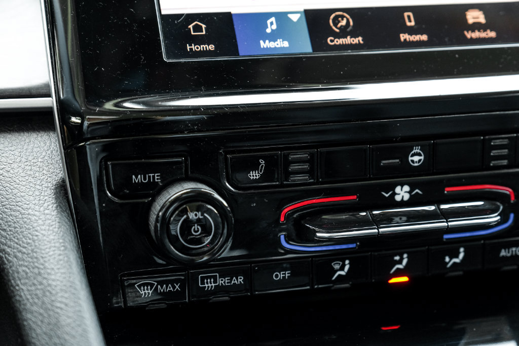 Used 2022 Jeep Grand Cherokee Limited RWD image 31