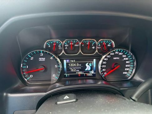 Used 2018 Chevrolet Silverado 1500 LT w/ All Star Edition RWD image 2
