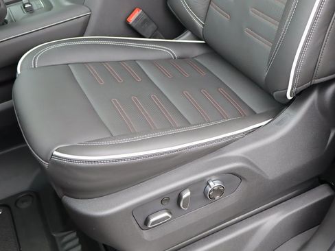 New 2026 GMC Sierra 1500 AT4X image 14