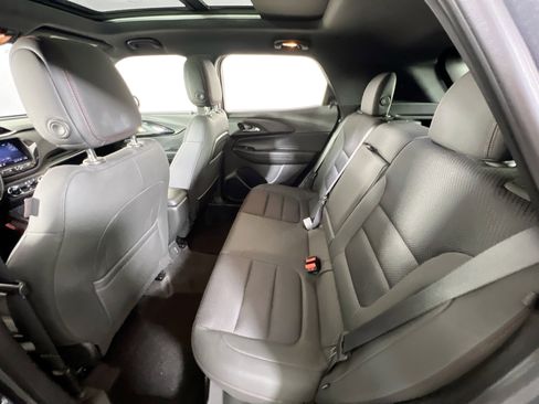 Used 2021 Chevrolet TrailBlazer RS w/ Sun and Liftgate Package image 23