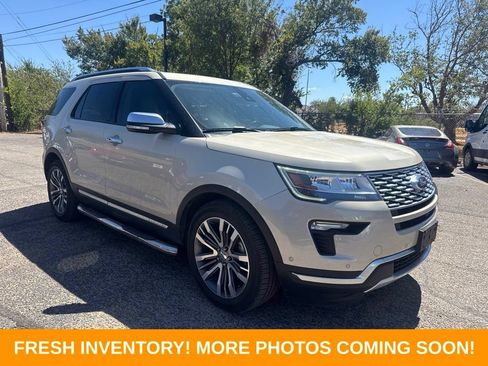 Used 2018 Ford Explorer Platinum AWD/4WD image 1