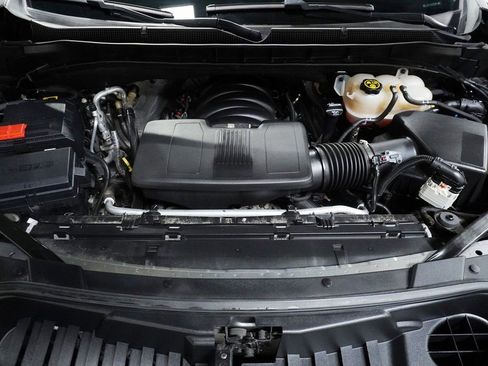 Used 2022 Chevrolet Tahoe Z71 image 12