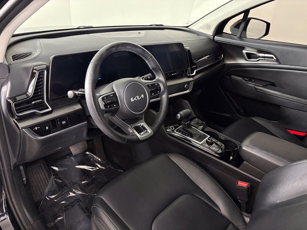 Used 2024 Kia Sportage EX FWD image 17