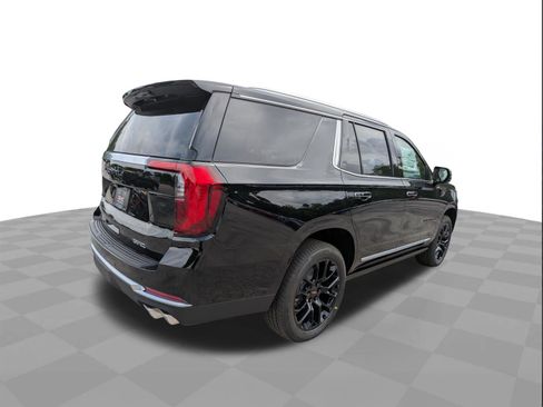 New 2026 GMC Yukon Denali w/ Denali Reserve Package AWD/4WD image 4