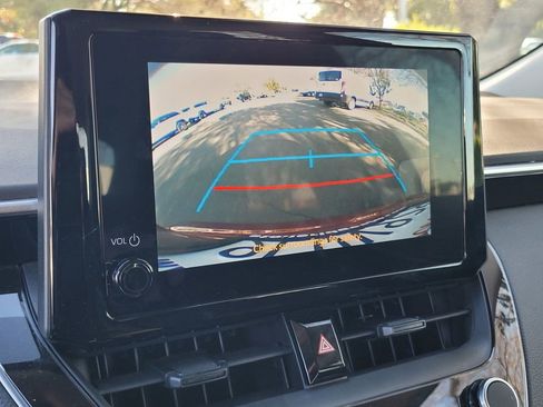 Used 2024 Toyota Corolla LE image 20