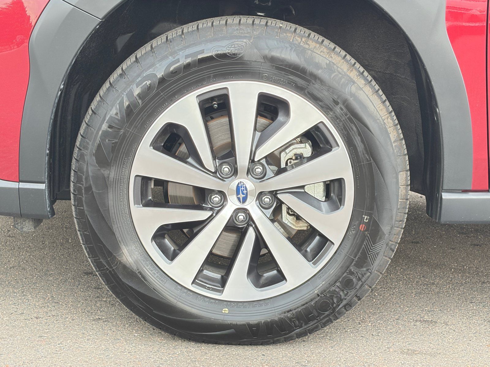 Certified 2025 Subaru Outback Premium AWD/4WD image 11