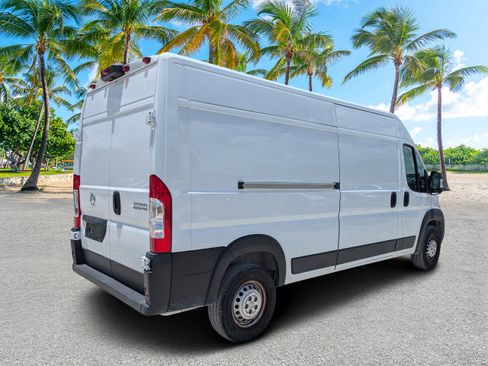 Used 2026 RAM ProMaster 2500 w/ Convenience Group FWD image 3