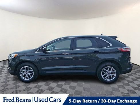 Used 2022 Ford Edge SEL w/ Convenience Package image 4