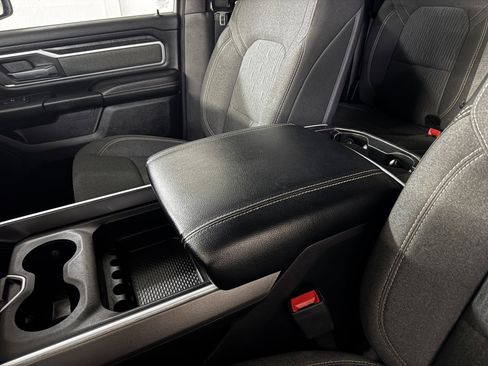 Used 2021 RAM 1500 Big Horn AWD/4WD image 19