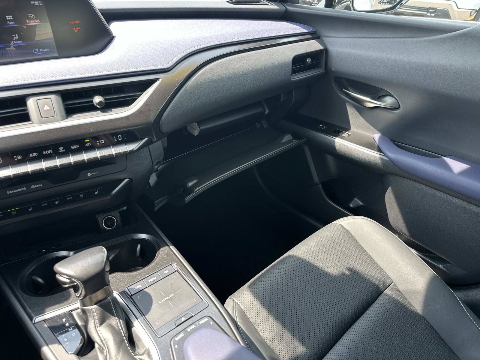 Used 2021 Lexus UX 250h w/ Premium Package AWD/4WD image 30