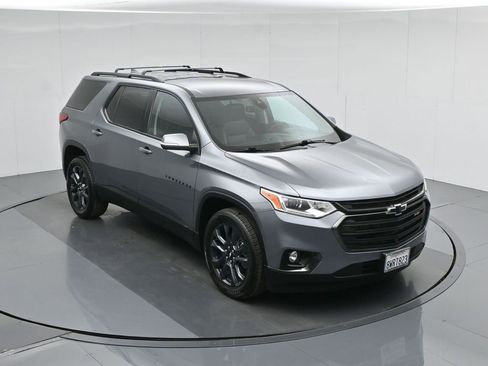Used 2021 Chevrolet Traverse RS image 42