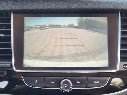 Used 2019 Buick Encore Essence w/ Experience Buick Package FWD image 14
