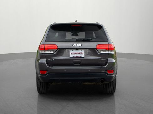 Used 2017 Jeep Grand Cherokee Laredo w/ Quick Order Package 23E AWD/4WD image 6