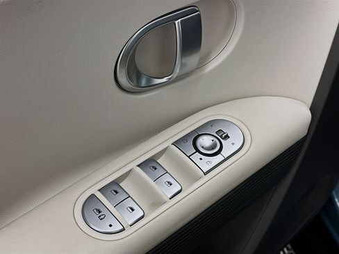 Used 2024 Hyundai Ioniq 5 SEL image 15