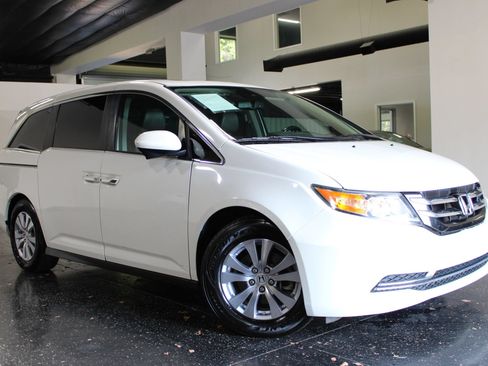 Used 2016 Honda Odyssey EX-L image 43