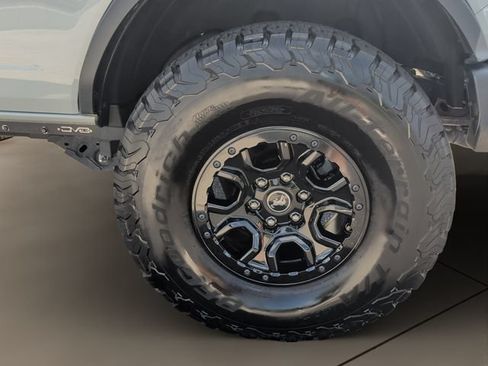Used 2024 Ford Bronco Wildtrak AWD/4WD image 5