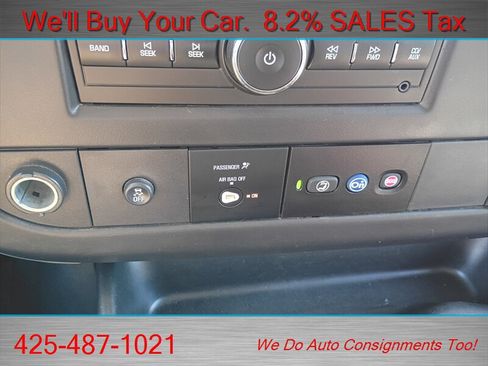 Used 2017 Chevrolet Express 3500 LT w/ LT Preferred Equipment Group RWD image 13
