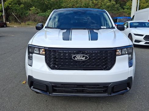 New 2025 Ford Maverick XLT w/ XLT Luxury Package image 2