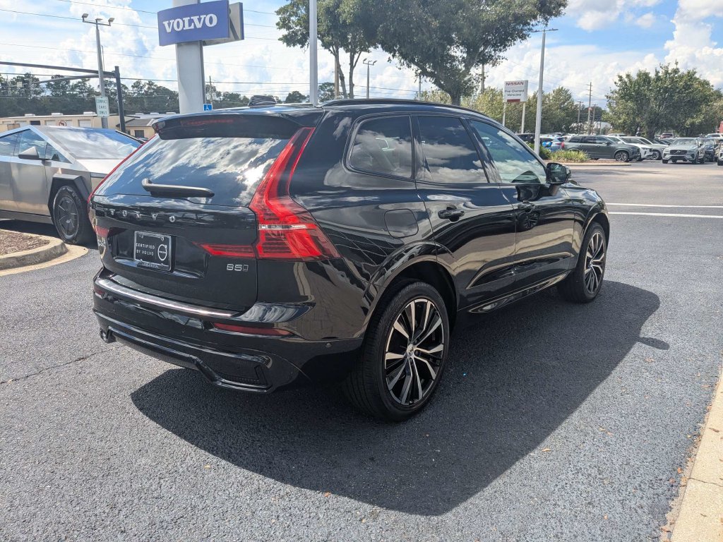 Certified 2024 Volvo XC60 B5 Plus w/ Protection Package Premier AWD/4WD image 6