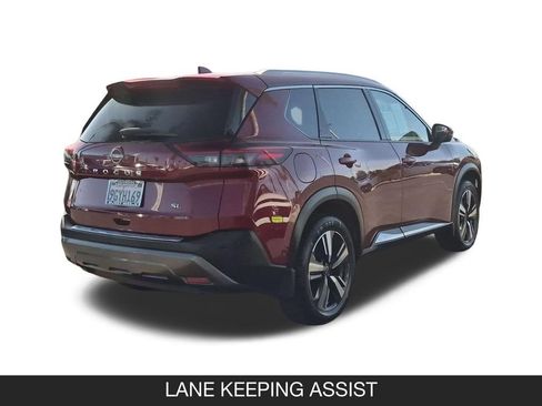 Certified 2023 Nissan Rogue SL w/ SL Premium Package FWD image 9