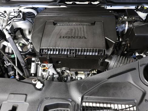 Used 2023 Honda Pilot LX image 27