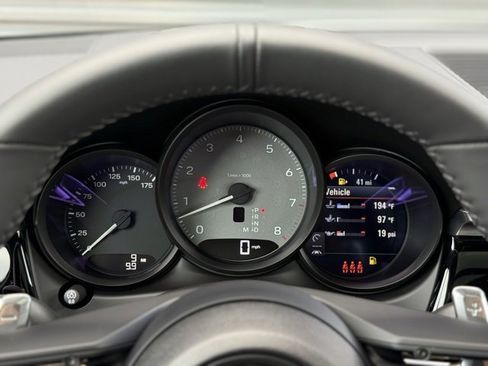 New 2025 Porsche Macan S image 17