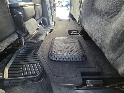 Used 2005 Dodge Ram 2500 Truck SLT image 22