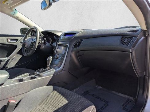 Used 2012 Hyundai Genesis 2.0T image 28