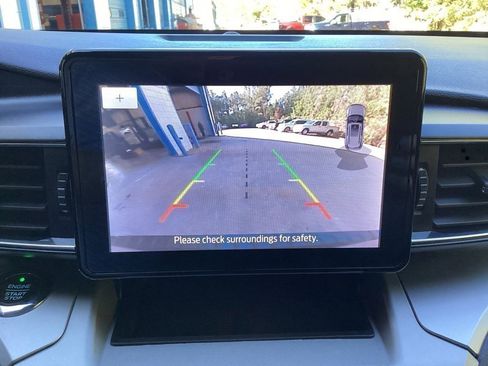 Used 2021 Ford Explorer XLT w/ Equipment Group 202A image 59