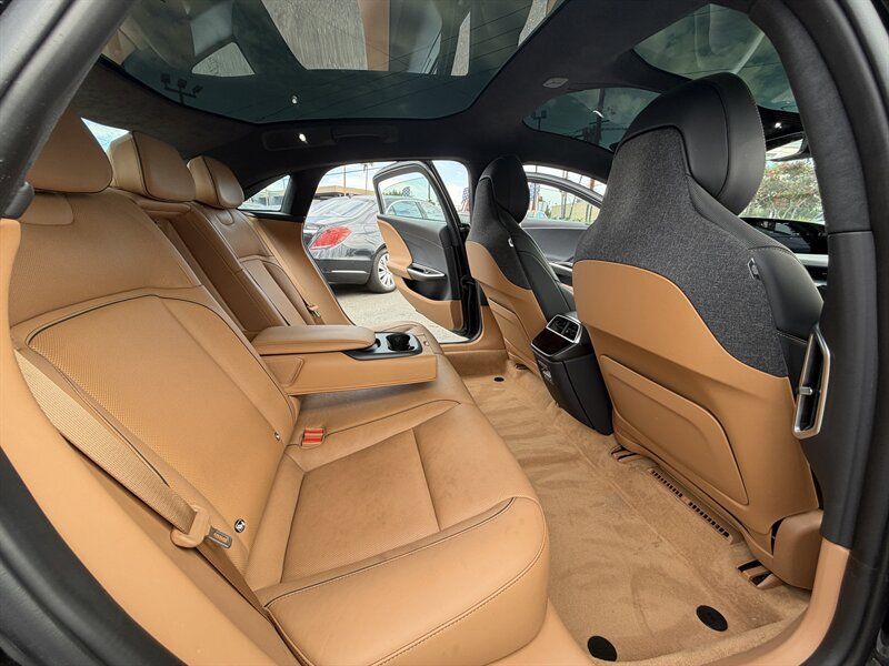 Used 2023 Lucid Air Touring AWD/4WD image 15